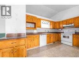 150 Chudleigh Street, Etzikom, AB T0K0W0 Photo 34