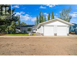 Laundry room - 150 Chudleigh Street, Etzikom, AB T0K0W0 Photo 10