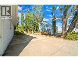 150 Chudleigh Street, Etzikom, AB T0K0W0 Photo 40