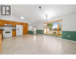 150 Chudleigh Street, Etzikom, AB T0K0W0 Photo 30