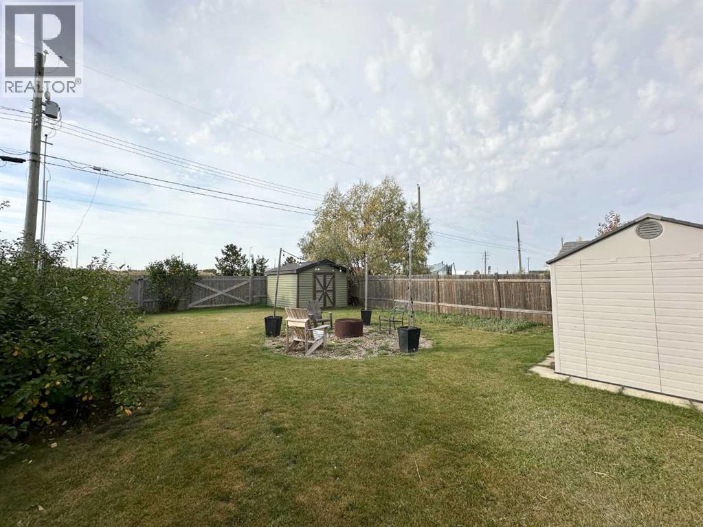 5007 44 Avenue - 22