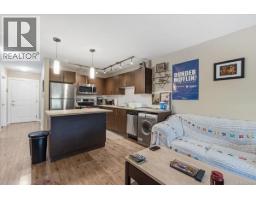 Kitchen - 102 1600 Caspers Way, Nanaimo, BC V9S1K1 Photo 6