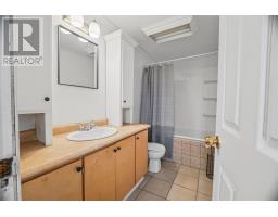 11 Hussey Drive thumbnail 10