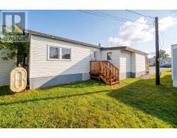 11 Hussey Drive thumbnail 13
