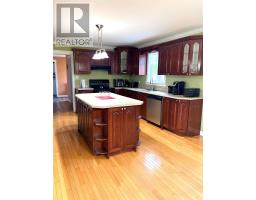 45 Finn Avenue thumbnail 14