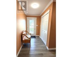 45 Finn Avenue thumbnail 17
