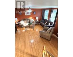 45 Finn Avenue thumbnail 9