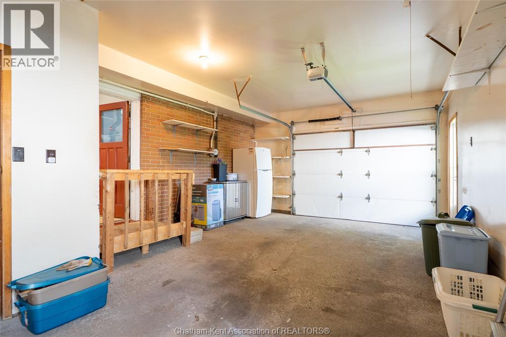 16 ARTHUR DRIVE - 29