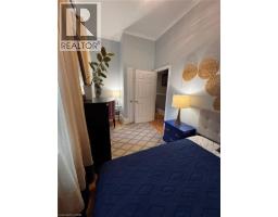 Living room/Dining room - 127 Jackson Street W Unit# 1, Hamilton, ON L8P1L6 Photo 7