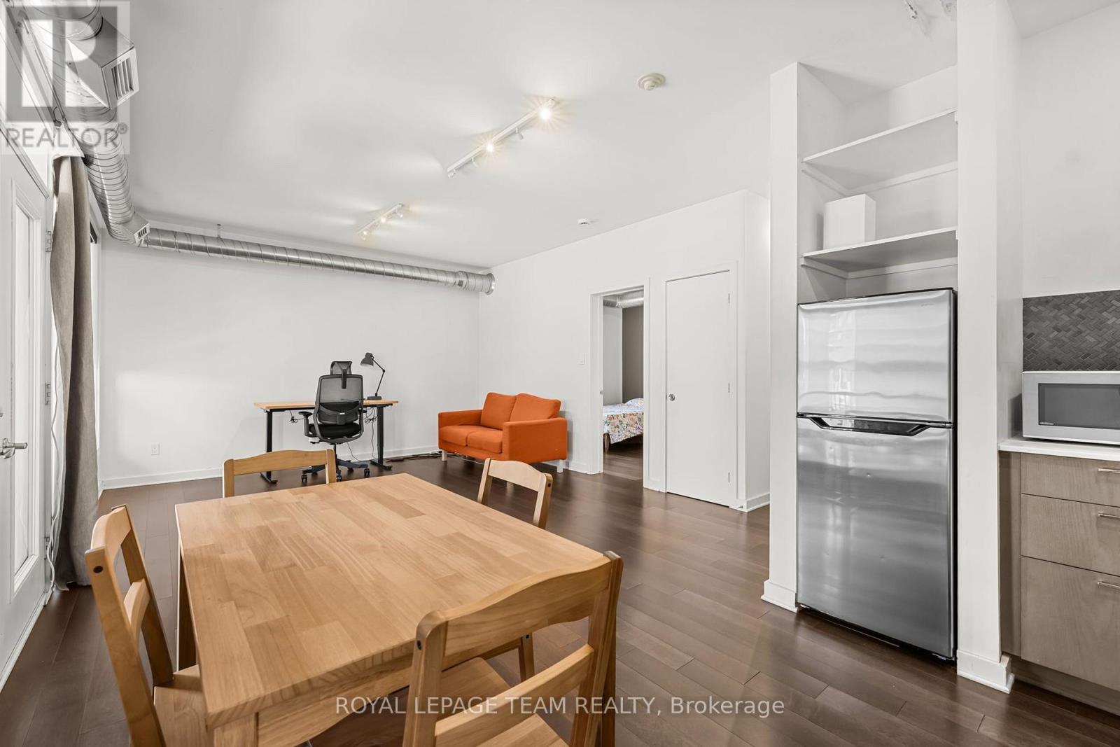 #301 1308 THAMES STREET - 7