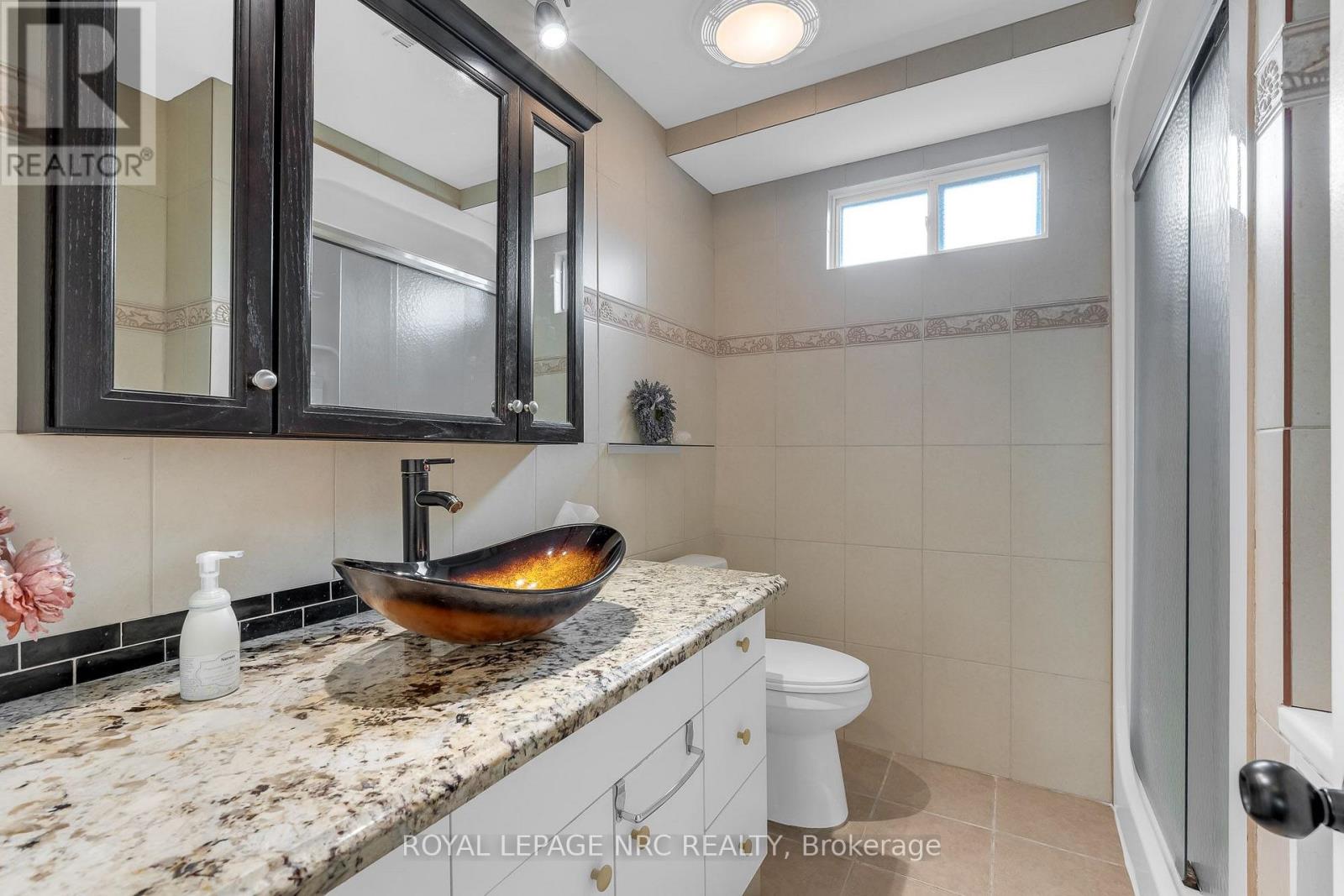 481 BUNTING ROAD - Image 29