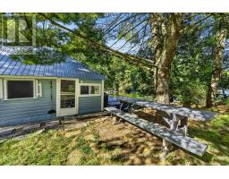 963 Narrows Lane, Leeds And The Thousand Islands, ON K0E1N0 Photo 11