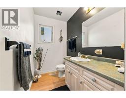 54 Napoleon Street, St Clair, ON N0N1M0 Photo 20