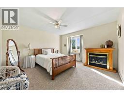 54 Napoleon Street, St Clair, ON N0N1M0 Photo 28