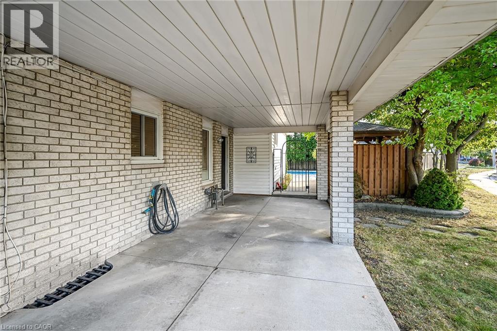 2 ADLER Avenue - Image 39