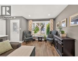 Living room - 2 Adler Avenue, Hamilton, ON L8W3C3 Photo 12