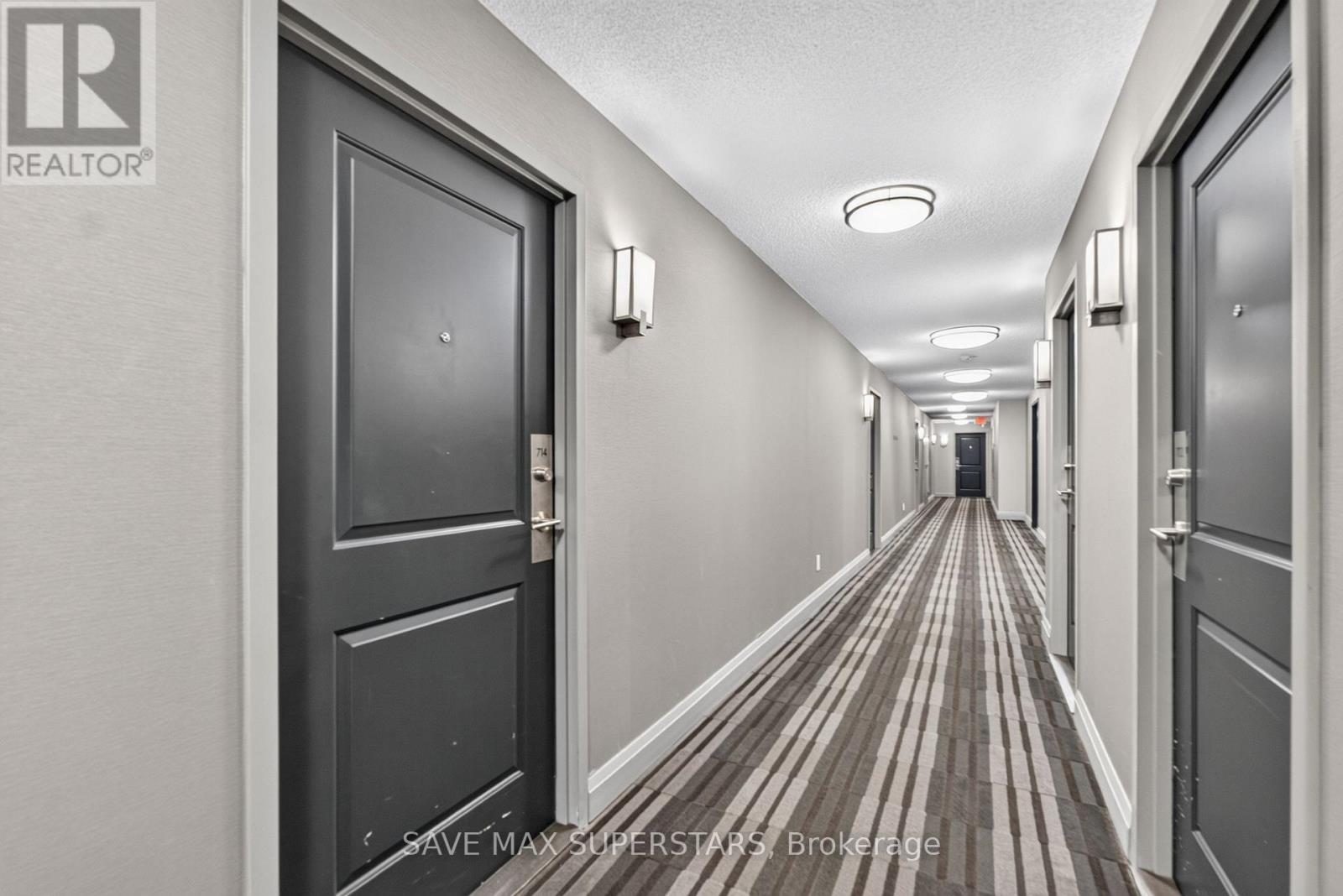 #714 35 BASTION STREET - Image 30