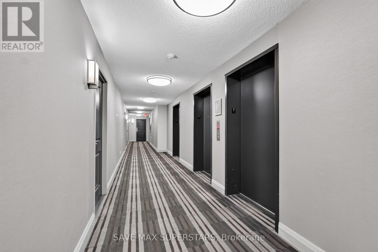 #714 35 BASTION STREET - Image 31