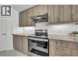 13 Pony Way, Kitchener, ON N2R0R8 Photo 14