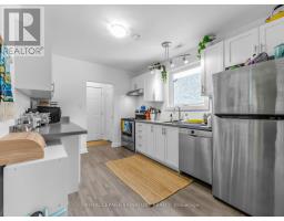 Upper - 277 Wychwood Avenue, Toronto, ON M6C2T6 Photo 9