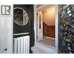 77 Mecklenburg Street, photo 3