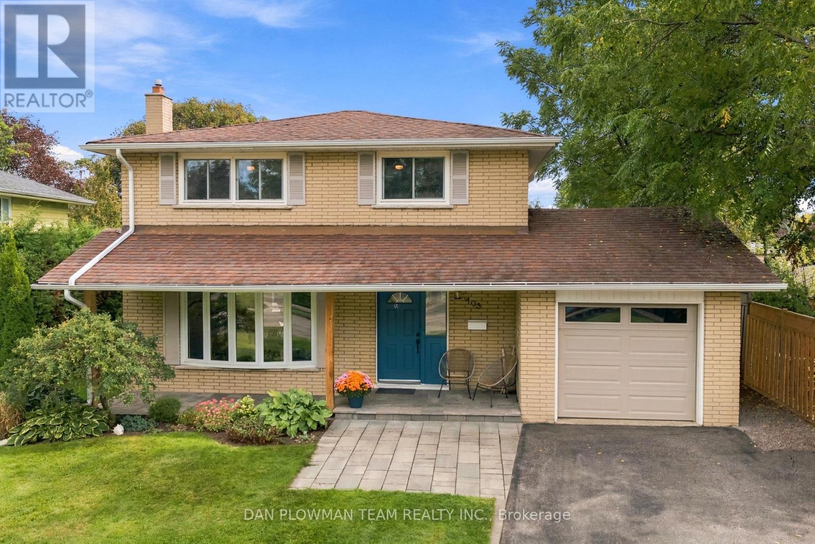 403 AMSTEL COURT - 2