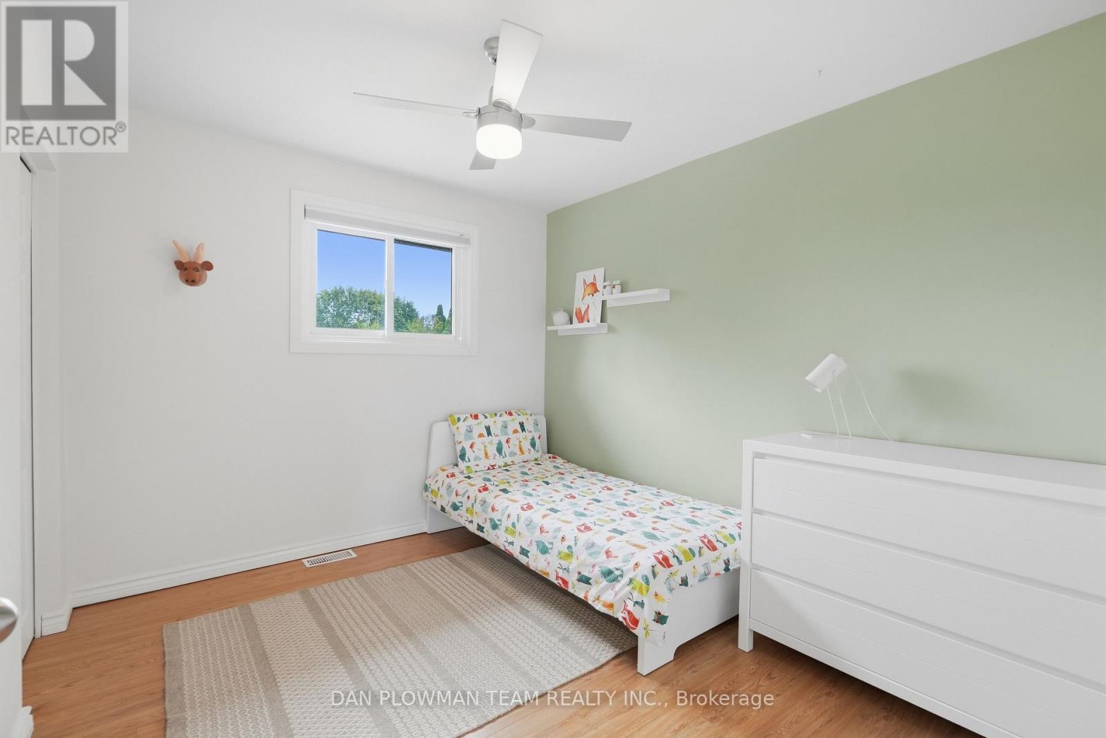 403 AMSTEL COURT - Image 29