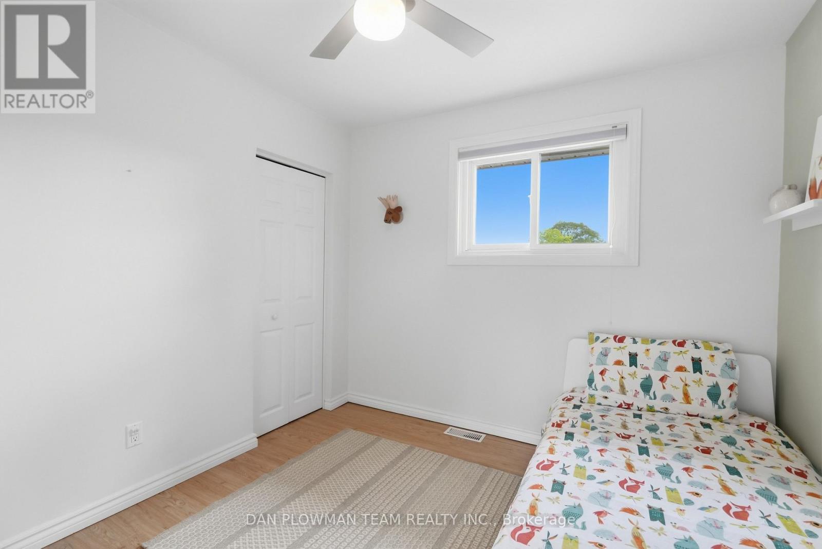 403 AMSTEL COURT - 30