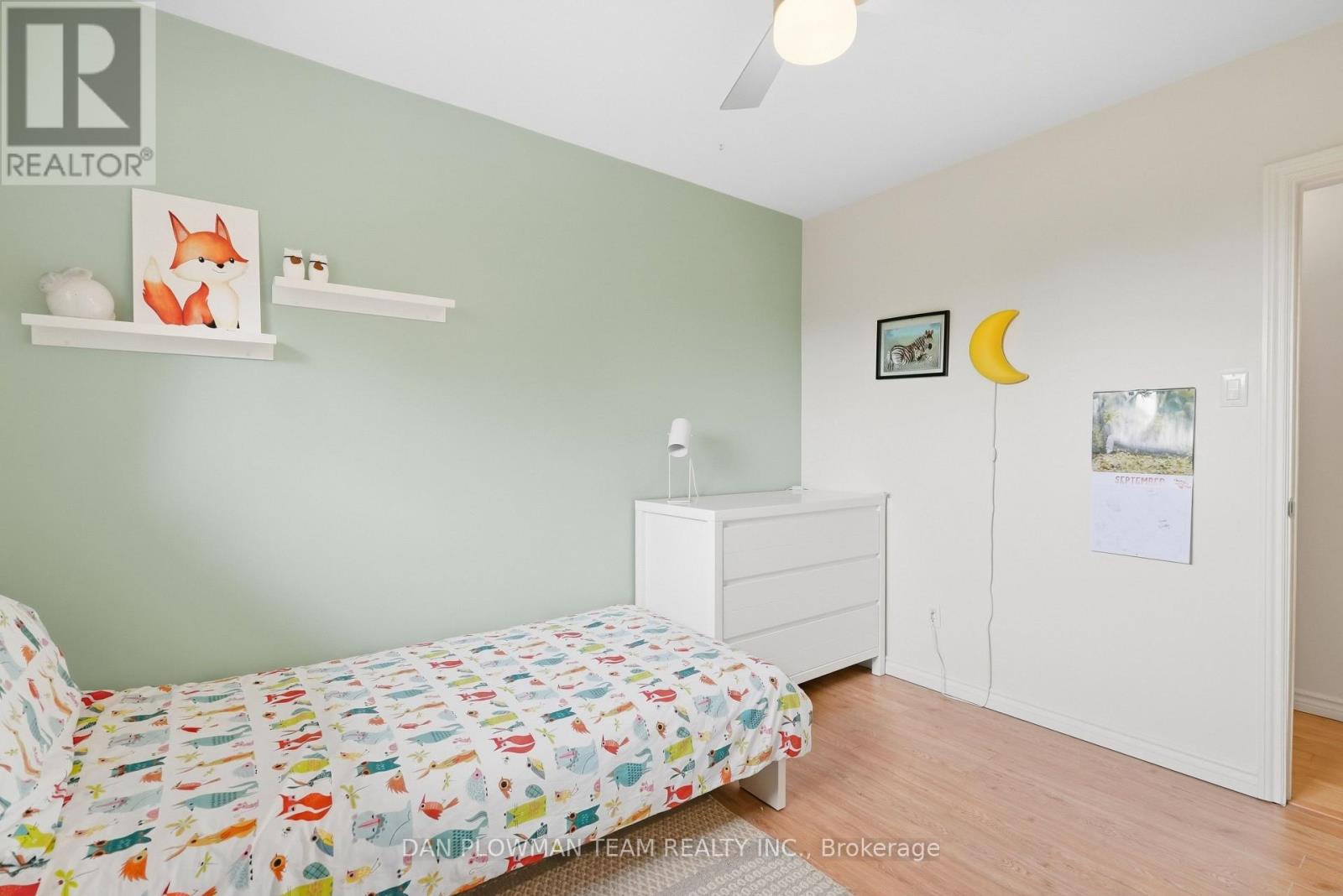 403 AMSTEL COURT - 31