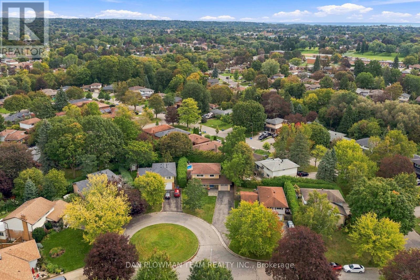 403 AMSTEL COURT - 49