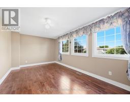 61 Bluenose Crescent, Toronto, ON M1C4S2 Photo 21