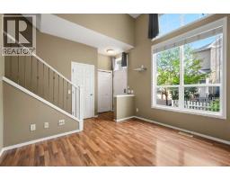 241 Elgin Gardens SE - photo 5