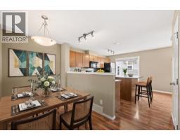 241 Elgin Gardens SE - photo 7
