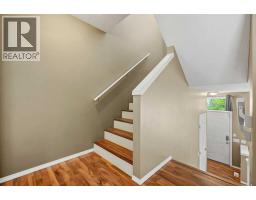 241 Elgin Gardens SE - photo 10