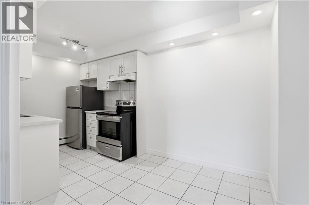 #401 30 SUMMIT Avenue - Image 9