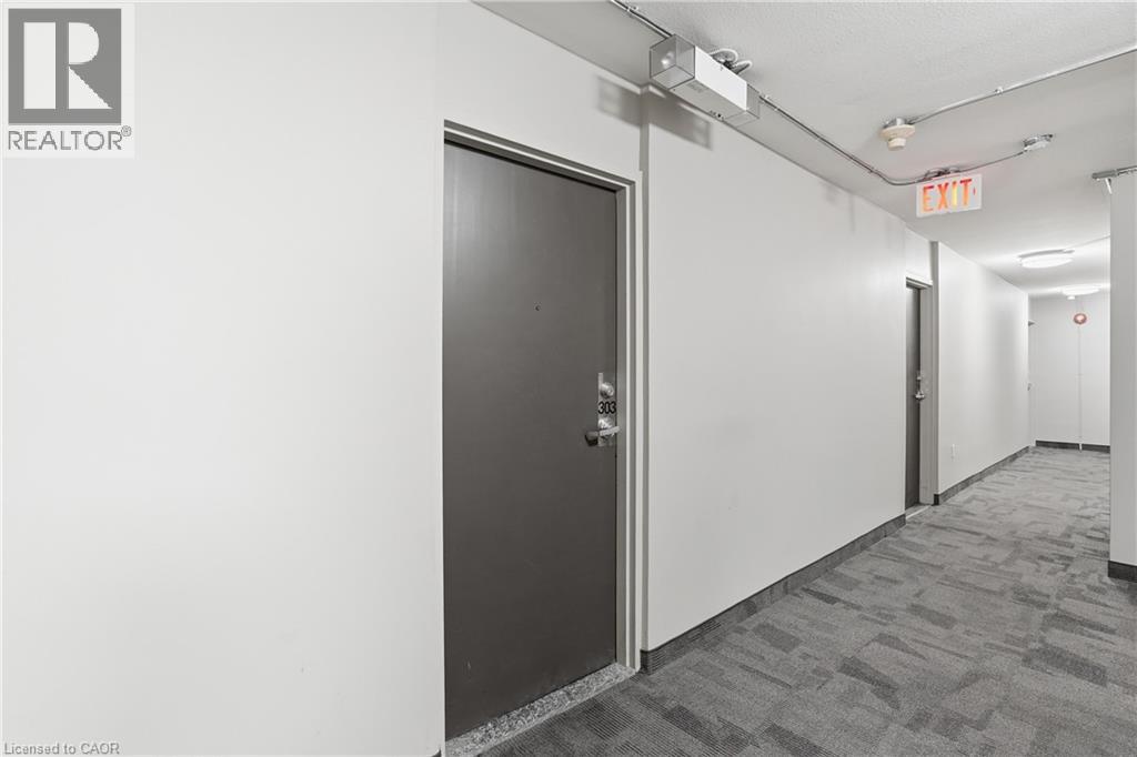 #401 30 SUMMIT Avenue - Image 5