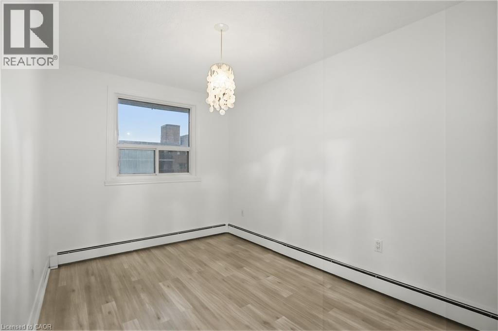 #401 30 SUMMIT Avenue - 16