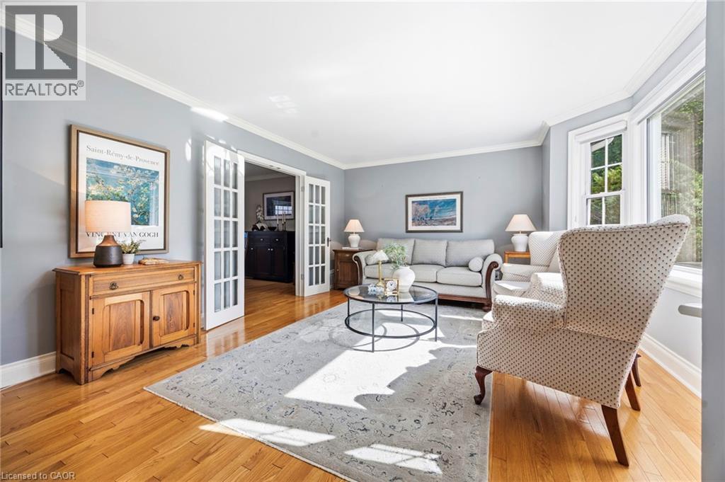 164 SHELDON Avenue N - Image 4