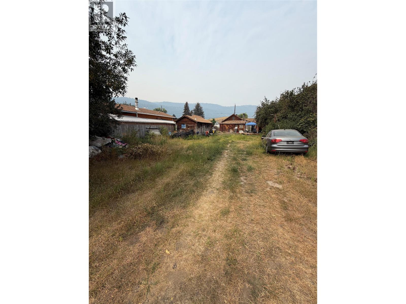 1606 Pine Street, Merritt, British Columbia, V1K1K8, Merritt, British Columbia — photo 3 of 5