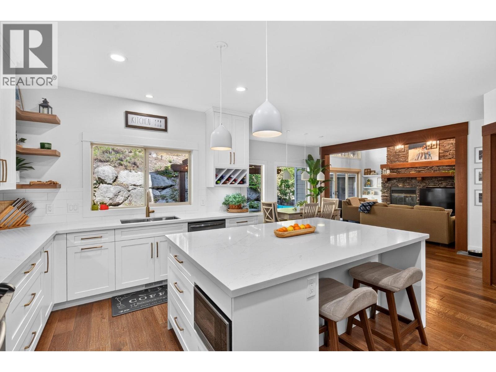 178 Terrace Hill Court, Kelowna