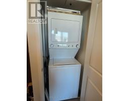 920 - 75 Norman Bethune Avenue, Richmond Hill, ON L4B0B6 Photo 7