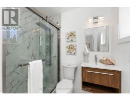 184 Laverock Avenue, Richmond Hill, ON L4C4K3 Photo 23