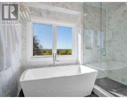 2996 Weston Road, Toronto, ON M9M2S7 Photo 12