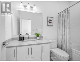 2996 Weston Road, Toronto, ON M9M2S7 Photo 14