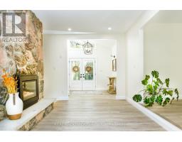 Family room - 572 Main Street, Halton Hills, ON L7G3T6 Photo 6