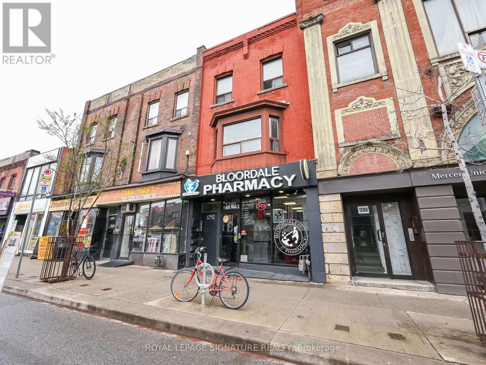 Property for lease at 1ST - 1290 BLOOR STREET W