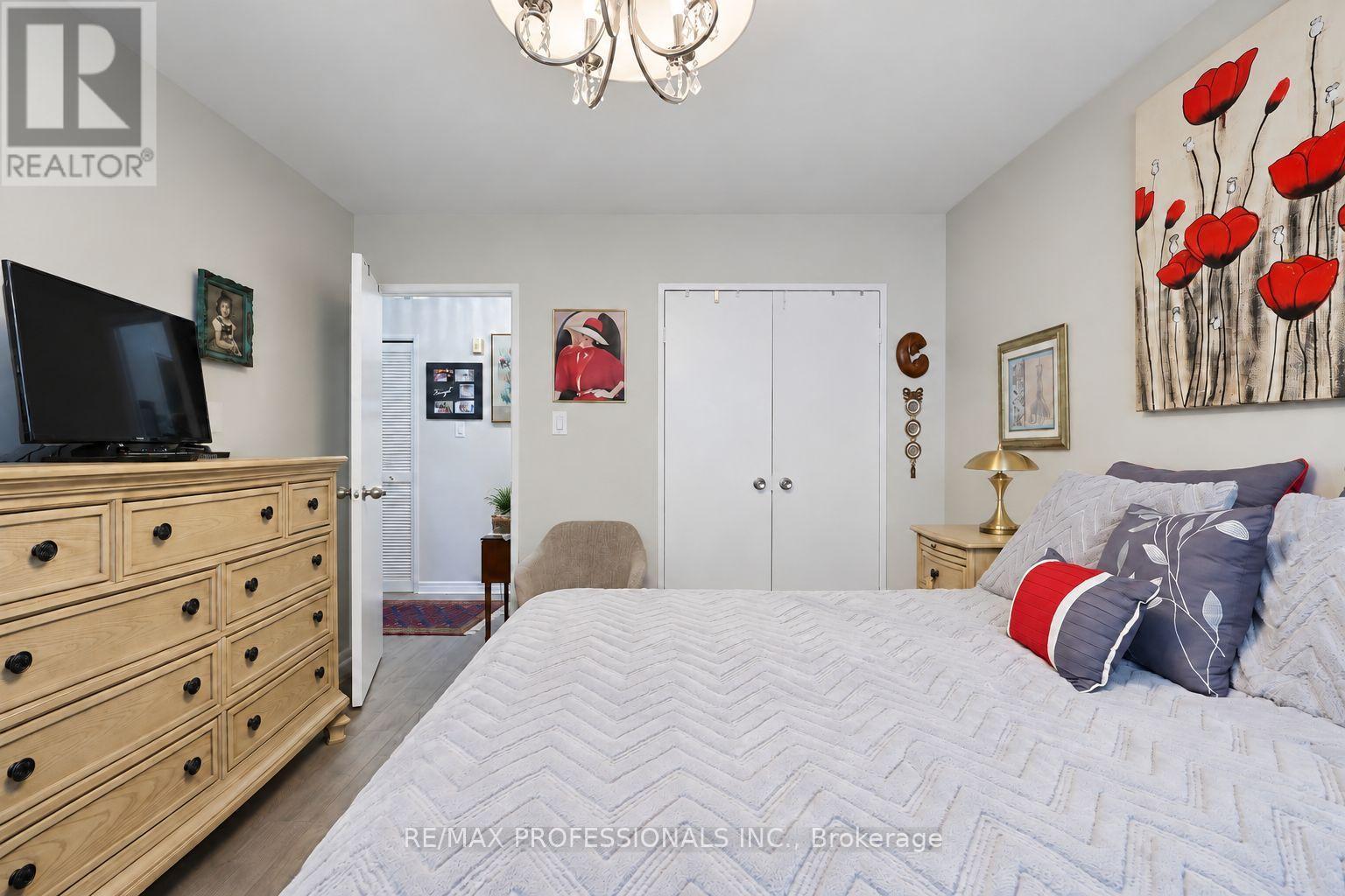 #701 31 FOUR WINDS DRIVE - Image 36
