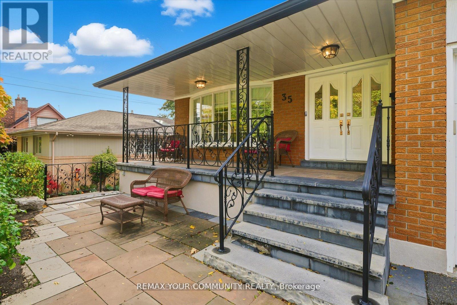 35 SUNVALE DRIVE - 5