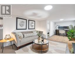 29 Blakley Avenue, Toronto, ON M6N3Y4 Photo 14