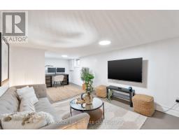 29 Blakley Avenue, Toronto, ON M6N3Y4 Photo 15